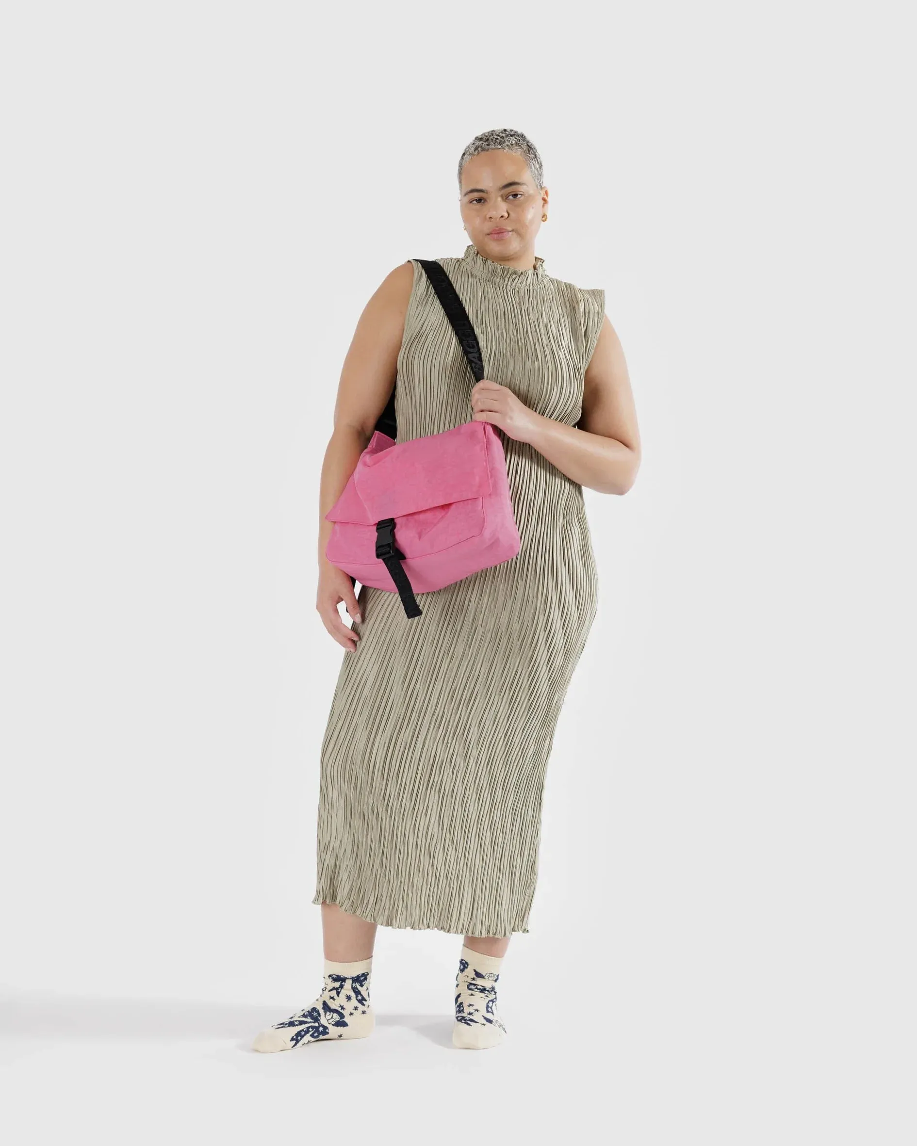 Baggu | Nylon Messenger Bag | Azalea Pink