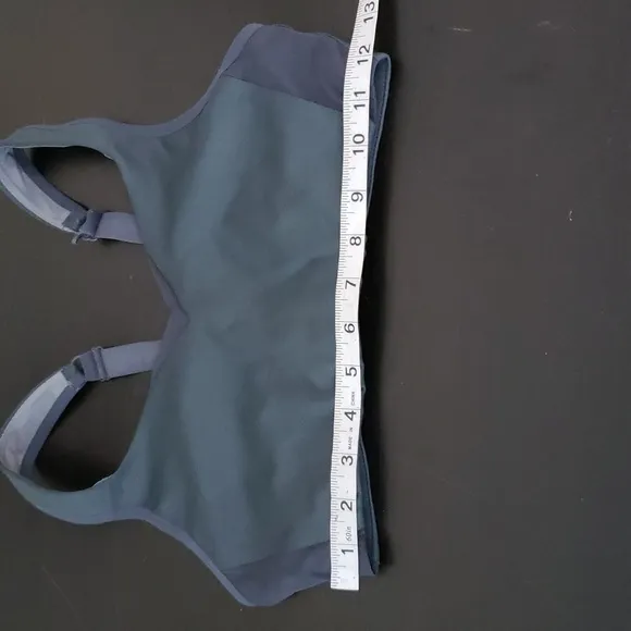 Brooks Convertible Sports Bra Gray High Support Crossback Added Support 34C