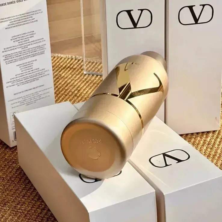Gilded Grandeur Big V Bottle (500 ml)