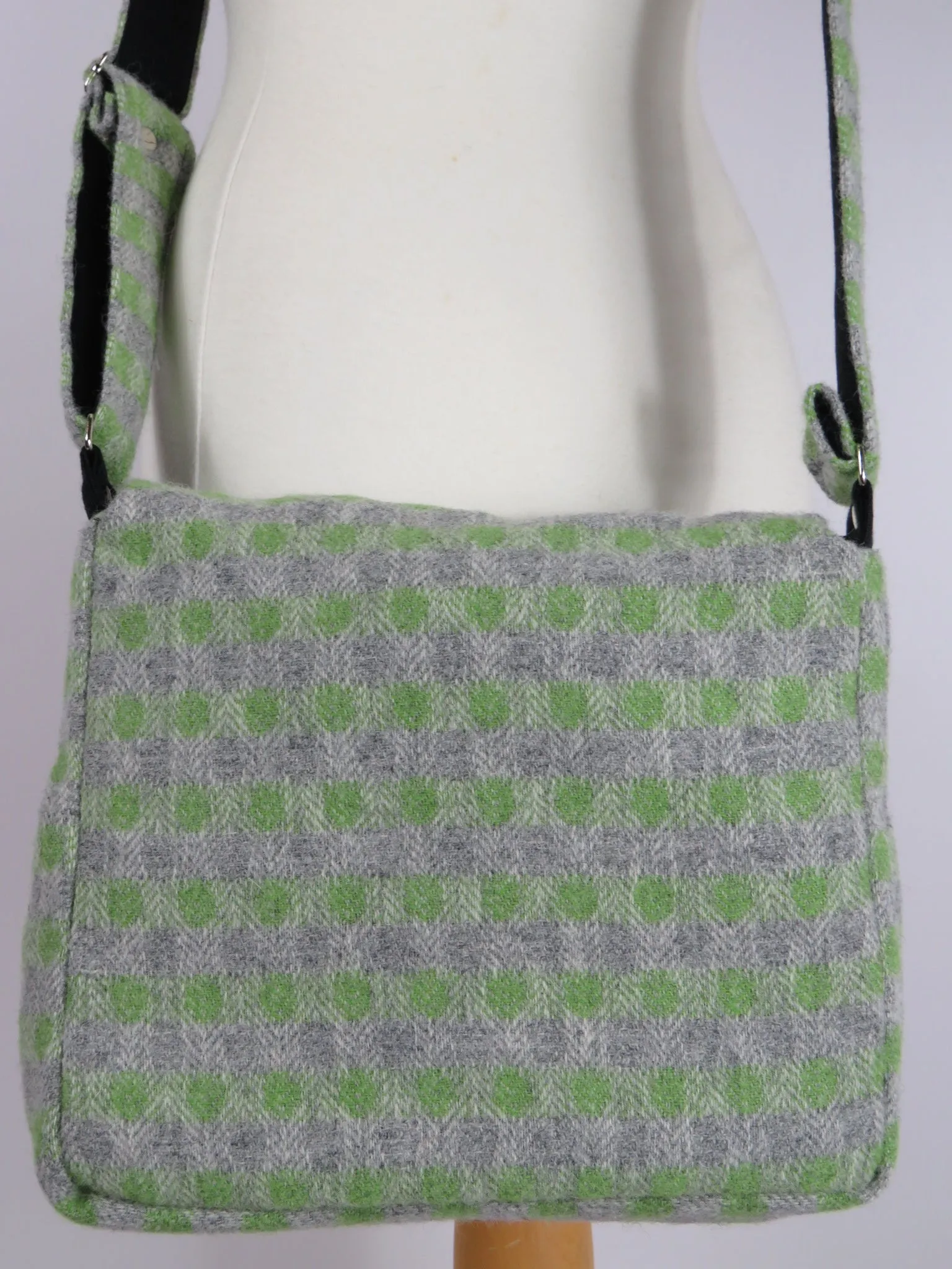 Handmade 100% Wool Bag