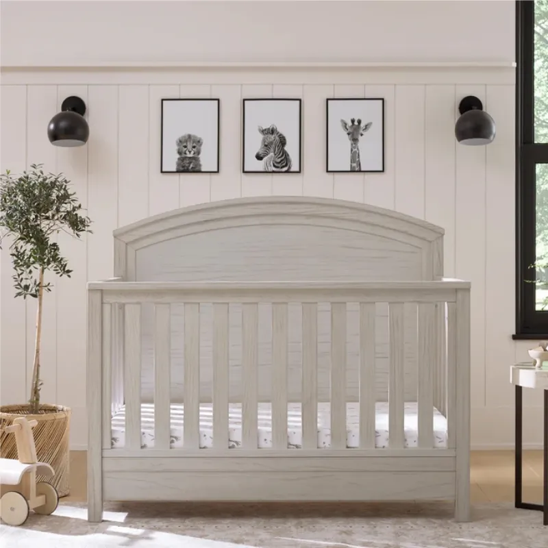 Hemsted 4-in-1 Convertible Crib