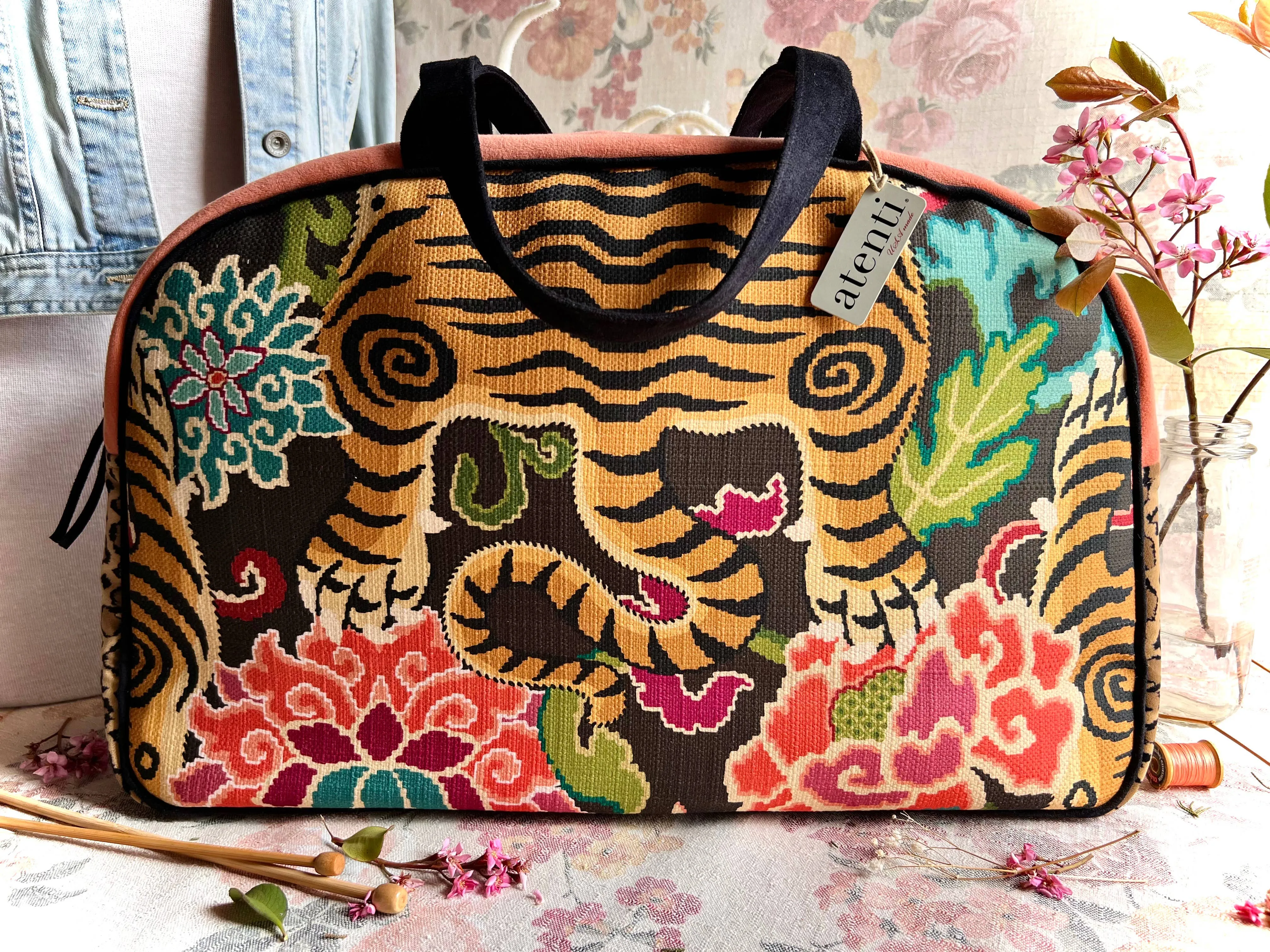 LE TIGRE OVERNIGHTER WEEKENDER TRAVEL BAG
