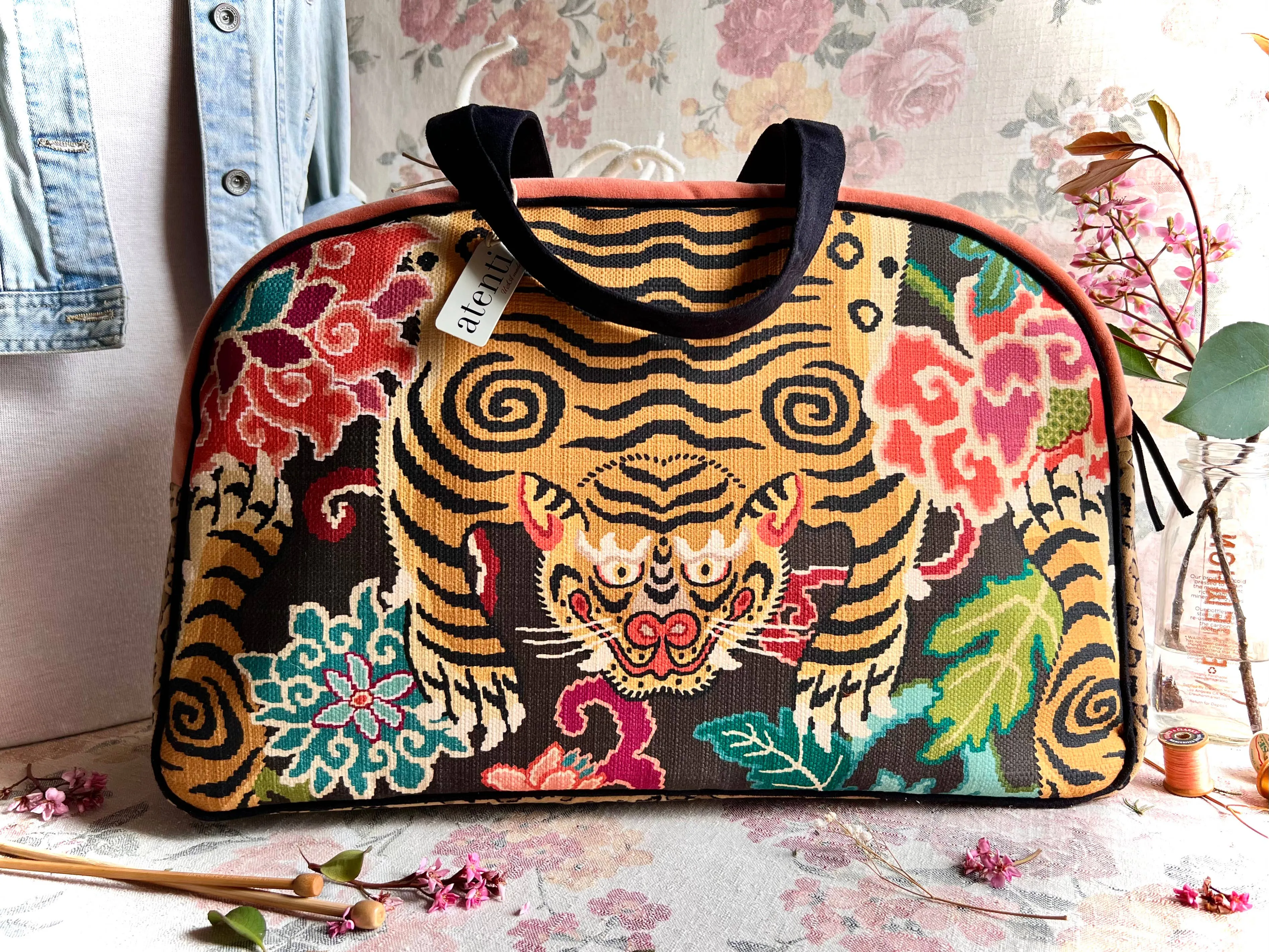 LE TIGRE OVERNIGHTER WEEKENDER TRAVEL BAG