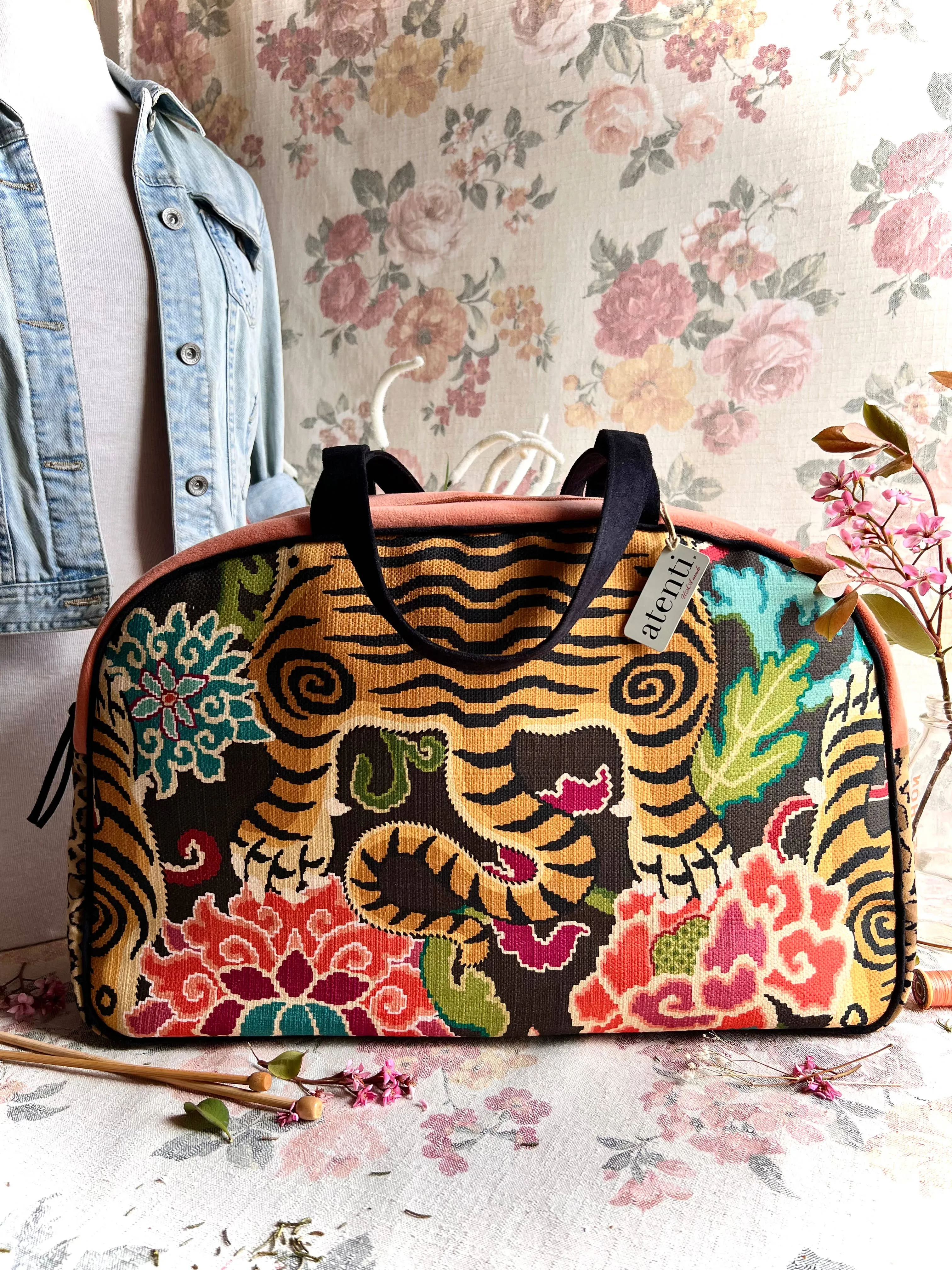 LE TIGRE OVERNIGHTER WEEKENDER TRAVEL BAG