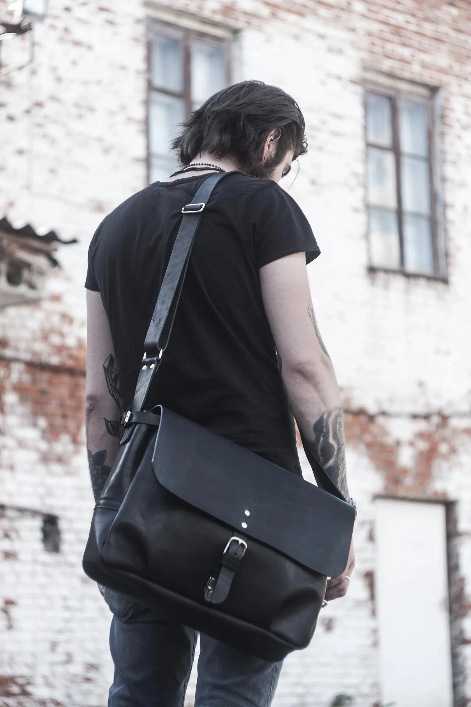 Leather Messenger Bag / crossbody bag