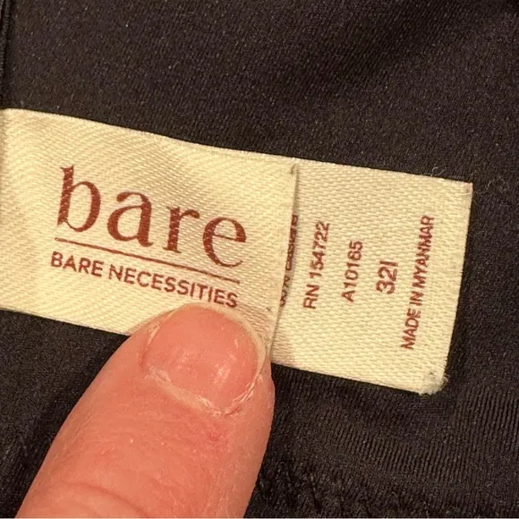 Lot of 2 Bare Necessities Underwire Full Coverage Bras in Beige &amp; Black Size 32I
