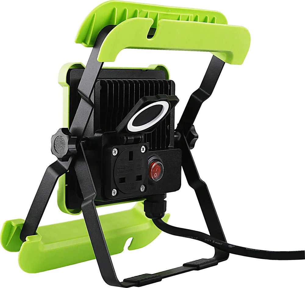 Luceco EFLDS30B50UK Foldable Compact Worklight with 13A Power Socket 30W 2400lm 5000K - 1.5M Cable & UK Plug