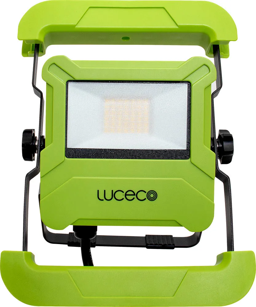 Luceco EFLDS30B50UK Foldable Compact Worklight with 13A Power Socket 30W 2400lm 5000K - 1.5M Cable & UK Plug