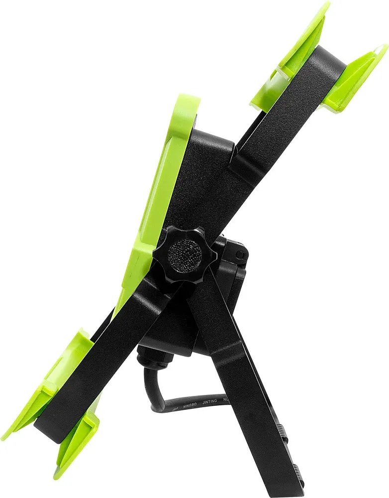 Luceco EFLDS30B50UK Foldable Compact Worklight with 13A Power Socket 30W 2400lm 5000K - 1.5M Cable & UK Plug