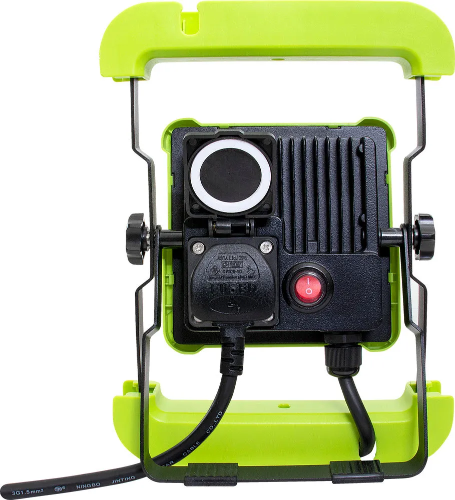 Luceco EFLDS30B50UK Foldable Compact Worklight with 13A Power Socket 30W 2400lm 5000K - 1.5M Cable & UK Plug