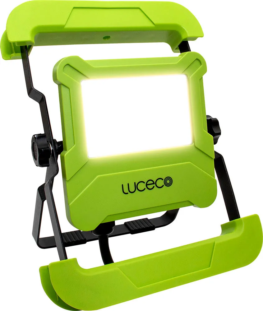 Luceco EFLDS30B50UK Foldable Compact Worklight with 13A Power Socket 30W 2400lm 5000K - 1.5M Cable & UK Plug