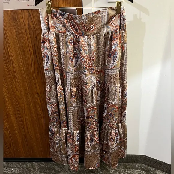 Natural Life Hanna Convertible Maxi Skirt Paisley Print Maxi Skirt XL