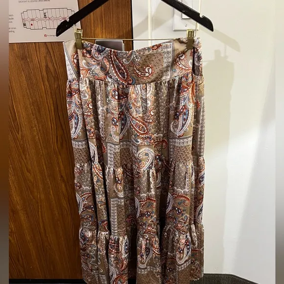 Natural Life Hanna Convertible Maxi Skirt Paisley Print Maxi Skirt XL