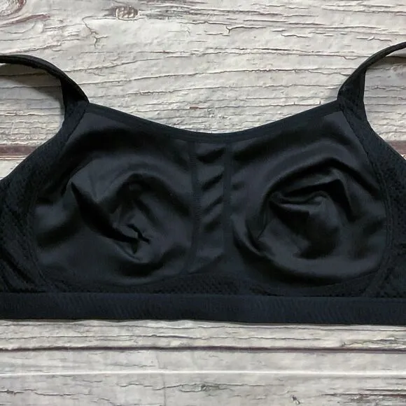 New Balance Womens Sports Bra sz 38DD new nwt Convertible Straps High Impact Bra
