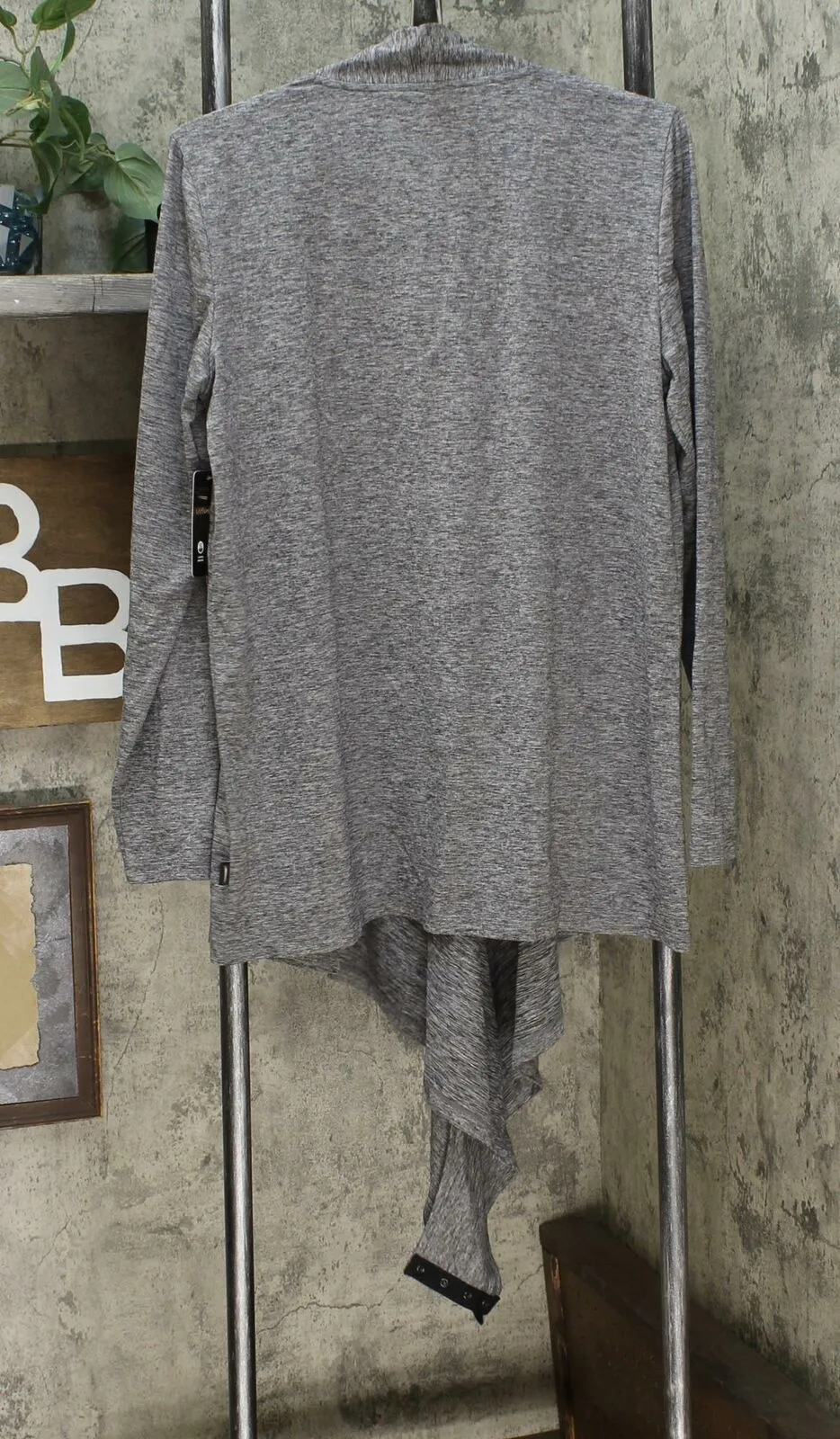 NWT Copper Fit Womens Convertible Travel Wrap. 631309 Medium