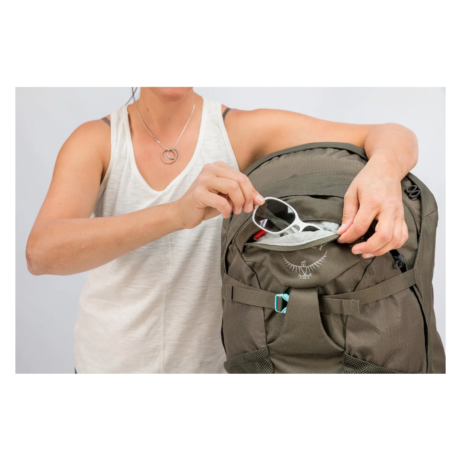 Osprey Fairview Travel Pack 55 Backpack - Small/Medium - Women's Travel - Trekking