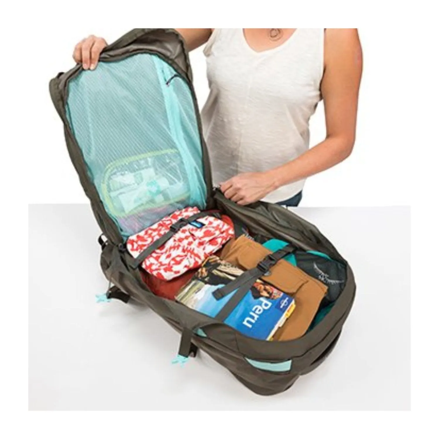 Osprey Fairview Travel Pack 70 Backpack - Extra Small/Small - Women's Travel - Trekking