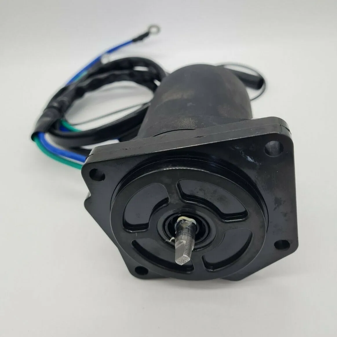 Power Trim Motor for Yamaha outboard 75-100 HP 4 STROKE '04-'14 F75 F80 F90 F100