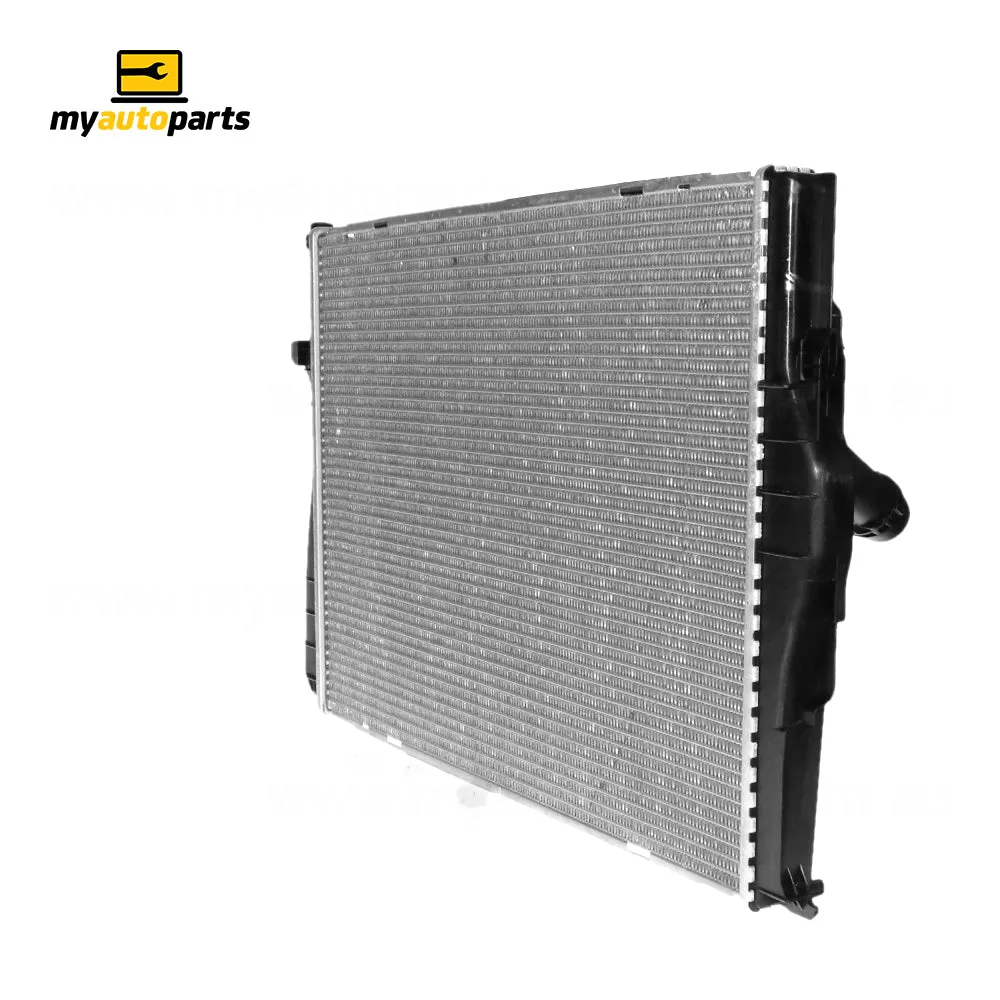 Radiator Aftermarket suits BMW