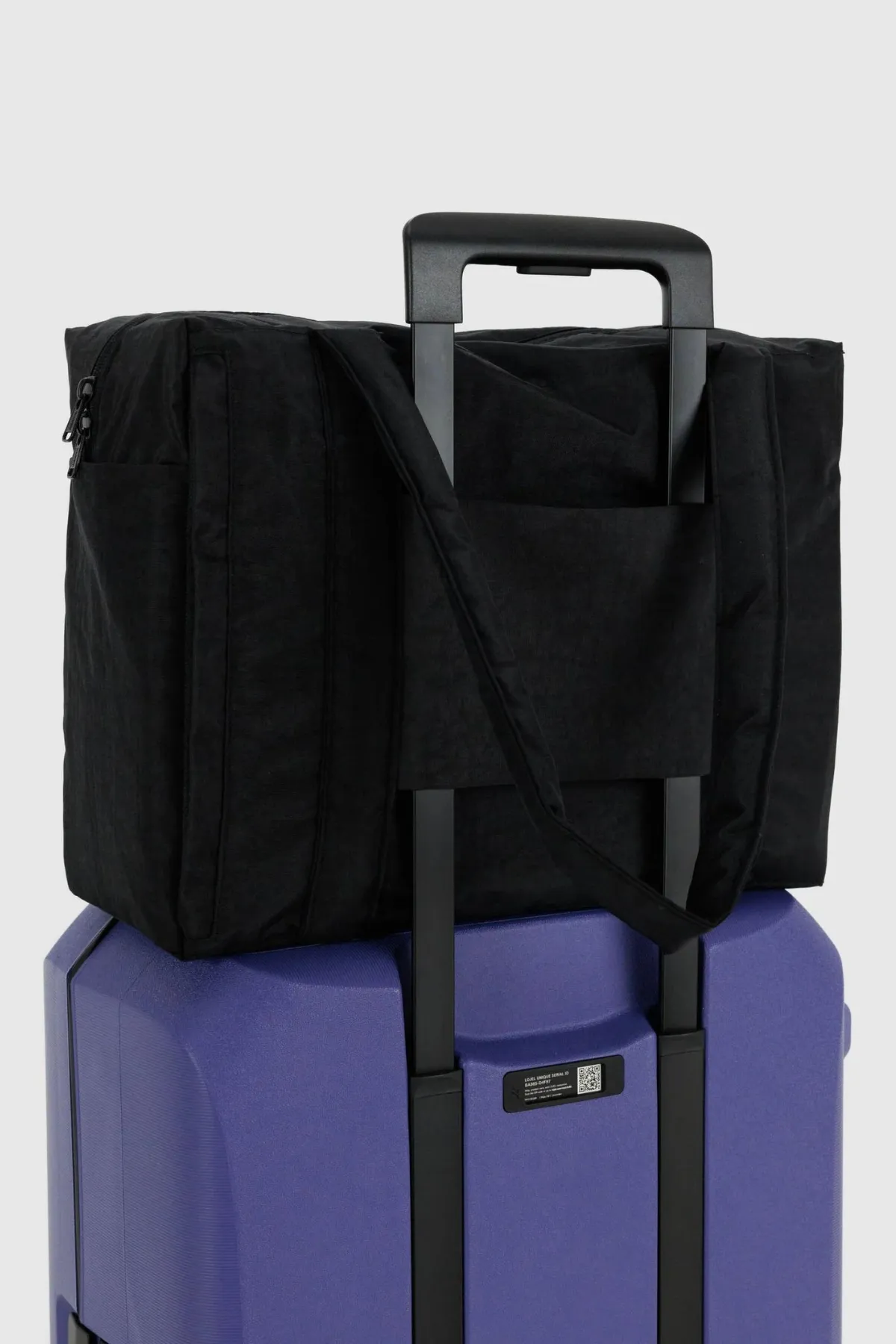 Small Cloud Carry-on