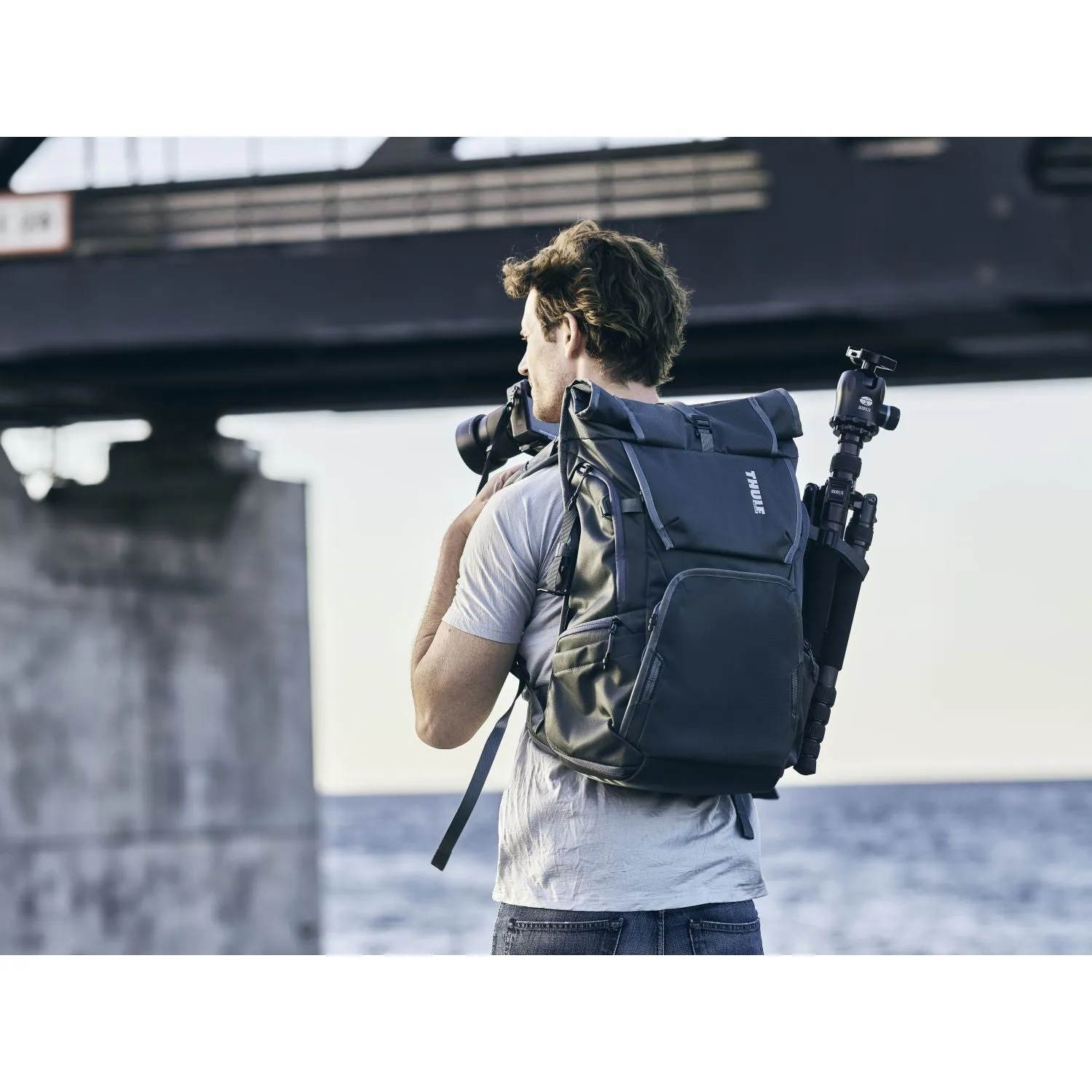 Thule Covert DSLR Backpack 32L