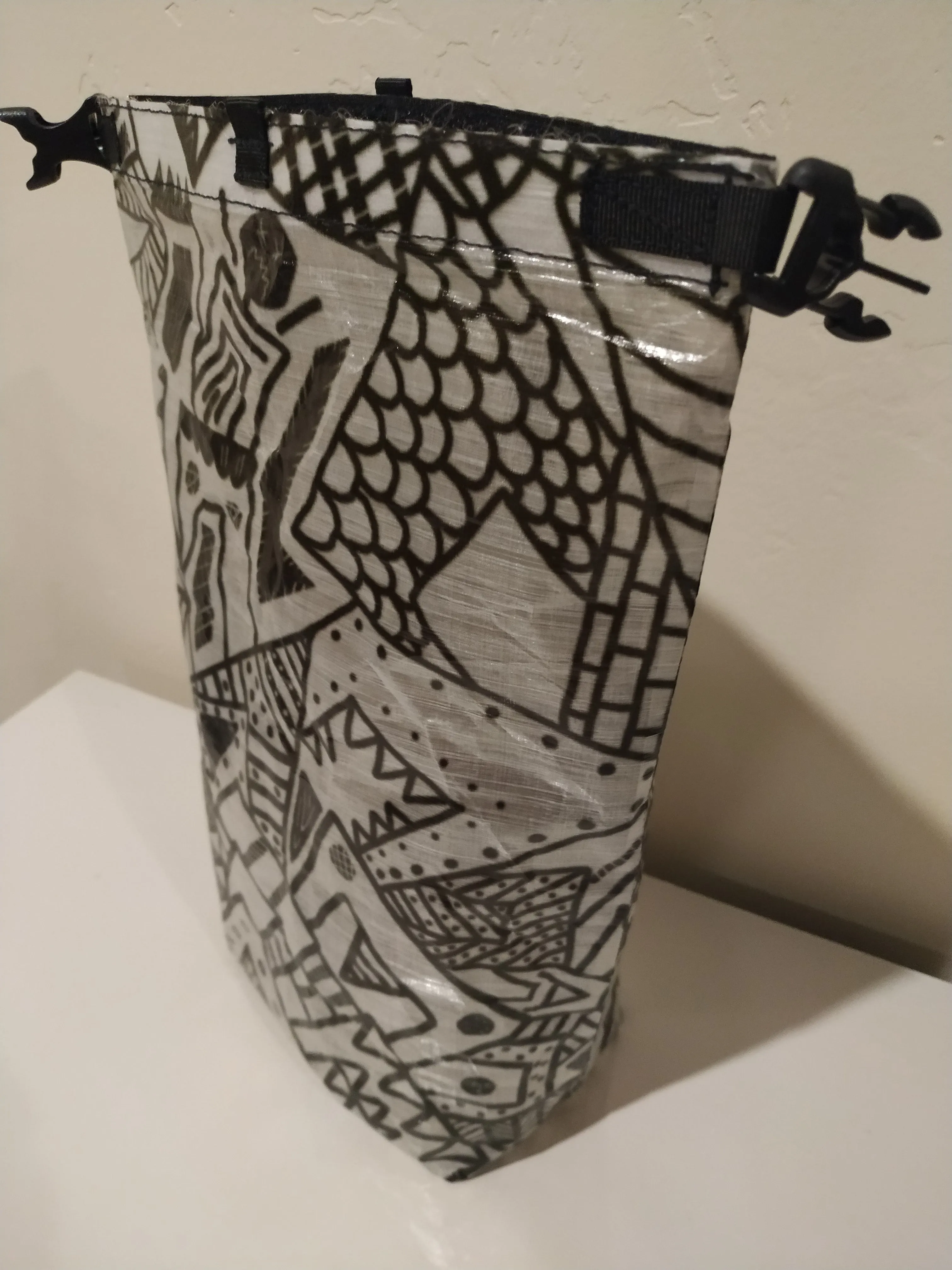 Ultralight Small Dry Bag - B&W Coloring Book Dyneema
