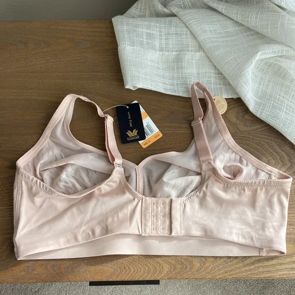 Wacoal semi sheer mesh bra with no wire ultimate lift.