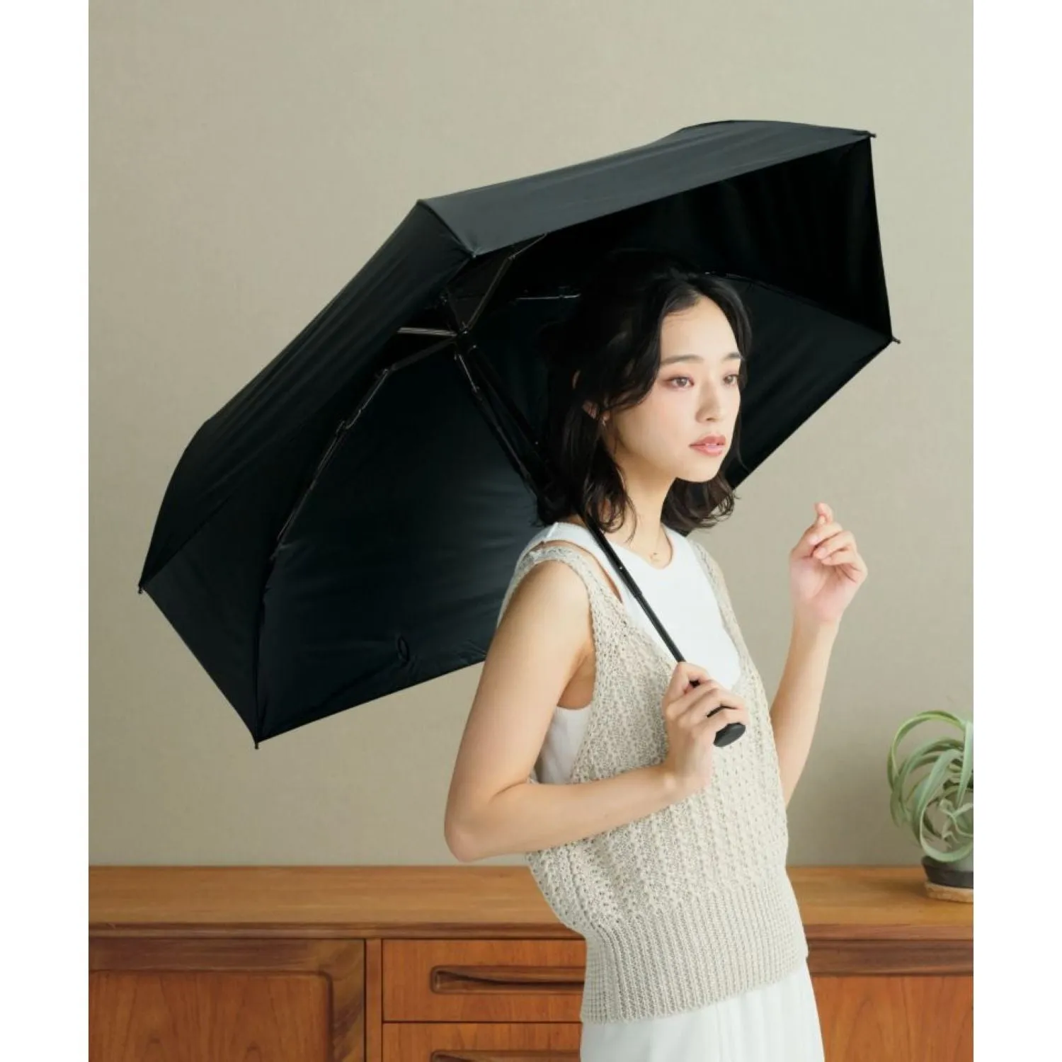 WPC Go-Koh Premium Black Wind Resistant UV Protection UPF 50  Umbrella 55cm